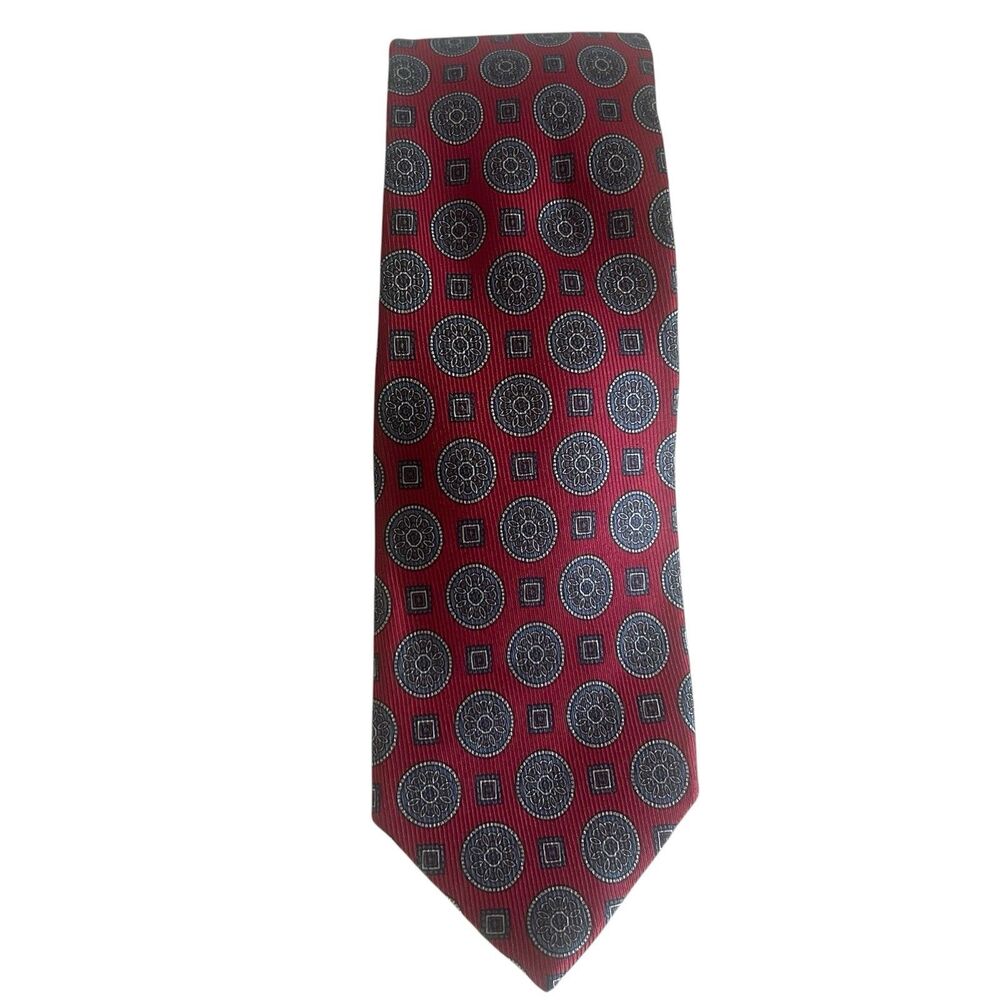 Vintage Jacob Roberts Nordstrom Red Medalion Silk Tie Made in USA Necktie